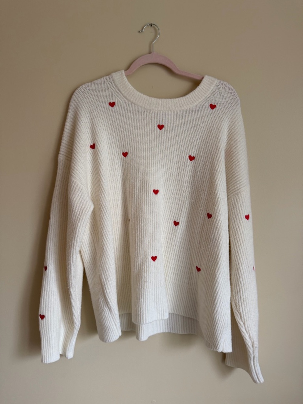 a new day Cream Crewneck Sweater with Red Heart Motif